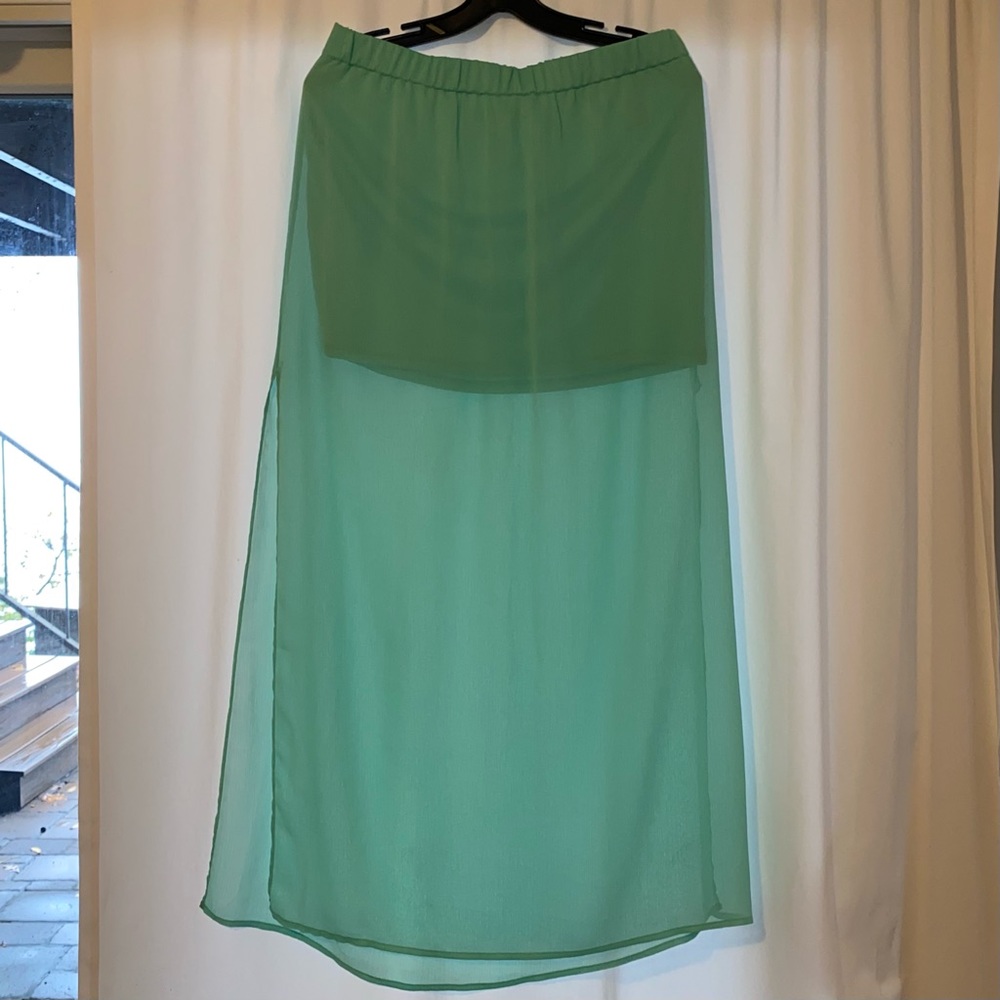 Express Skirt | Size Medium